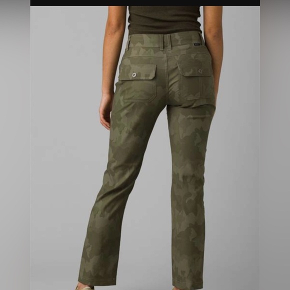 Prana Halle Pants. Size 10. Regular length. Green Camo & grid pattern.with tags. - Picture 2 of 12